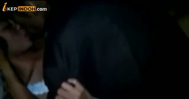 Ngrek4m temen sendiri ngew3 dik0s