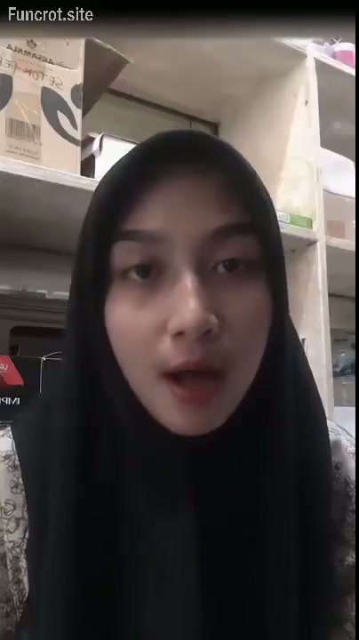 hijab manis kaga ngapa”in enak aja liatnya